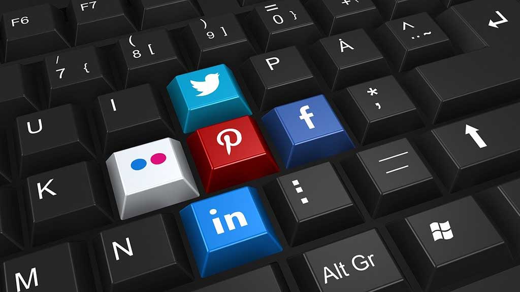 Social Media Keyboard